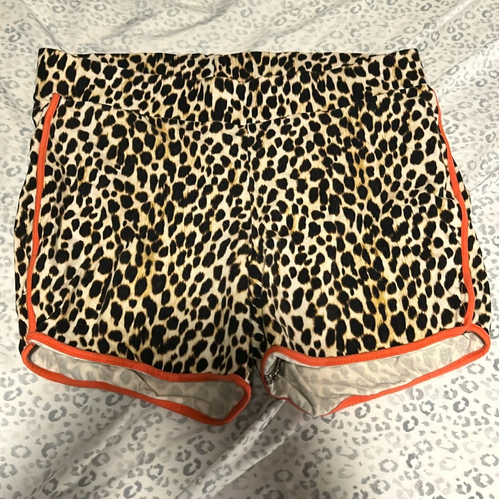Torrid Leopard Print Stretch Shorts - 2